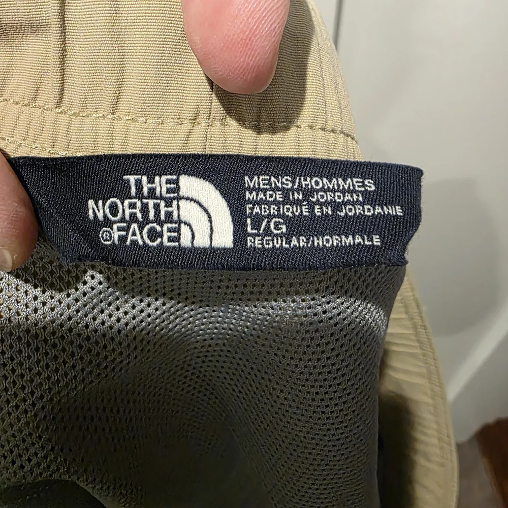 The North Face Men's Tan Swim Trunks Shorts L Gorpcore Outdoor Beach Vacation